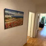 Oase Mit Grosser Terrasse Ihr Gemuetliches Zuhause Im Gruenen Naehe Koeln Appartamento