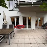 Oase Mit Grosser Terrasse Ihr Gemuetliches Zuhause Im Gruenen Naehe Koeln *