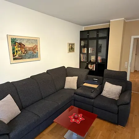 Oase Mit Grosser Terrasse Ihr Gemuetliches Zuhause Im Gruenen Naehe Koeln * ברגיש גלאדבך