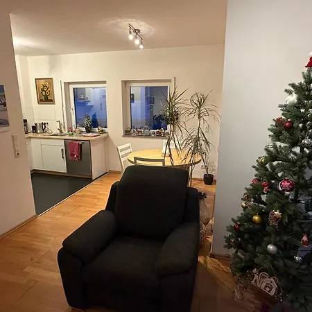 דירה Oase Mit Grosser Terrasse Ihr Gemuetliches Zuhause Im Gruenen Naehe Koeln