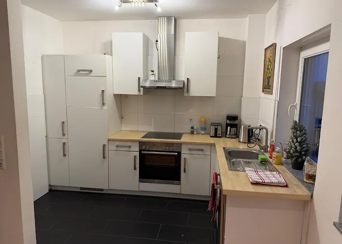 Oase Mit Grosser Terrasse Ihr Gemuetliches Zuhause Im Gruenen Naehe Koeln * ברגיש גלאדבך