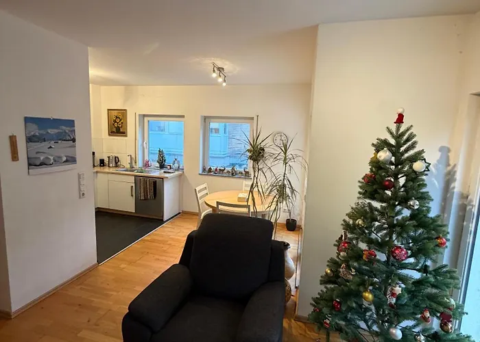 Oase Mit Grosser Terrasse Ihr Gemuetliches Zuhause Im Gruenen Naehe Koeln *